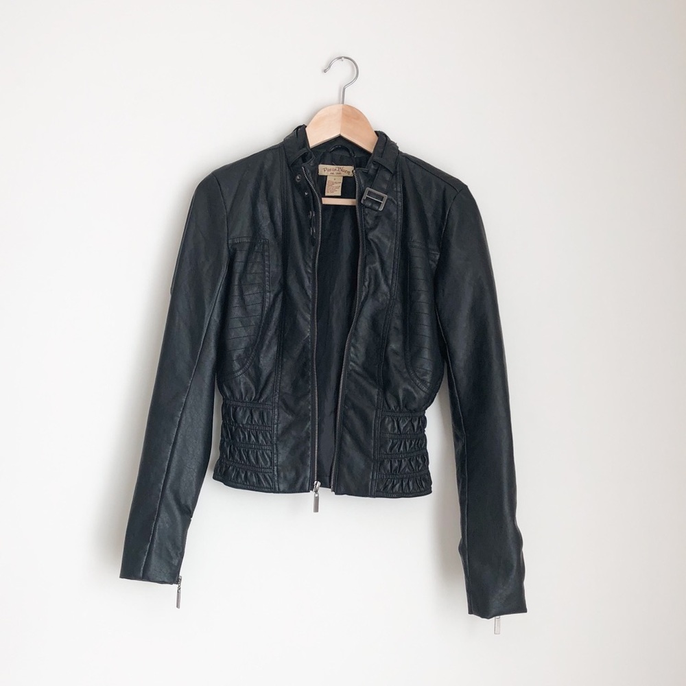 💥sale💥 Paris Blue faux leather jacket